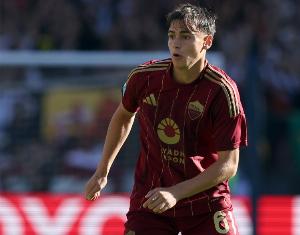 意媒：皮西利在训练中左脚踝扭伤，罗马中场位置再次出现伤病