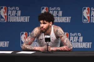 【完整版】三球：对热巴受伤感到抱歉 我头被打到了&不是故意伤他