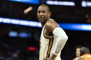 库里：霍福德到哪里都能赢球 那种总冠军级别的坚韧是教不出来的