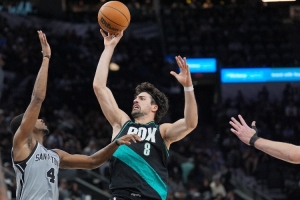 邦纳：阿夫迪亚是个野兽 常规赛开拓者曾给马刺很多麻烦