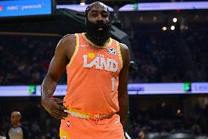 哈登：季后赛就像滚筒洗衣机一样跌宕起伏 什么都有可能会发生