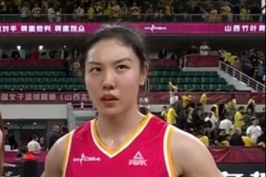 张茹：绝杀是通过队员之间的积极分享球才获得的机会