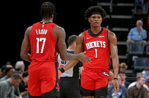 阿门：季后赛也是打篮球 我们必须坚持做正确的事情 延续近期势头