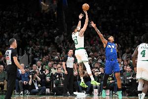 塞翁失马？魔术输掉第一场附加赛“避开”绿军 上赛季后者被4-1