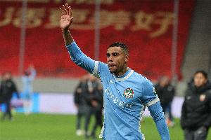 足球报：河南外援古斯塔沃去上海治疗，影响主教练拉莫斯排兵布阵