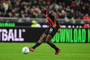 福法纳：不知道迈尼昂被歧视辱骂；太想赢球所以失误多 问题不大