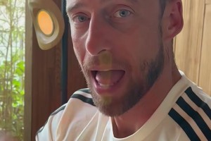 完了，彻底辣坏了！马尔基西奥：火锅很好吃，下次咱能点个微辣吗