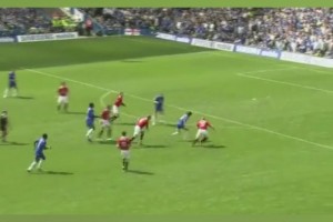 英伦技术天花板！巅峰乔科尔有多狂！一人单挑曼联整条防线！